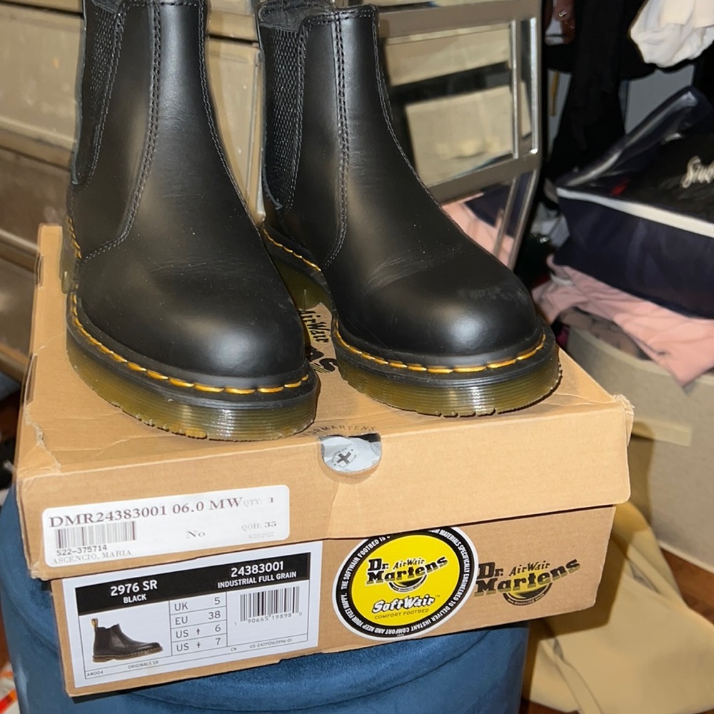Authentic Dr air wait martens